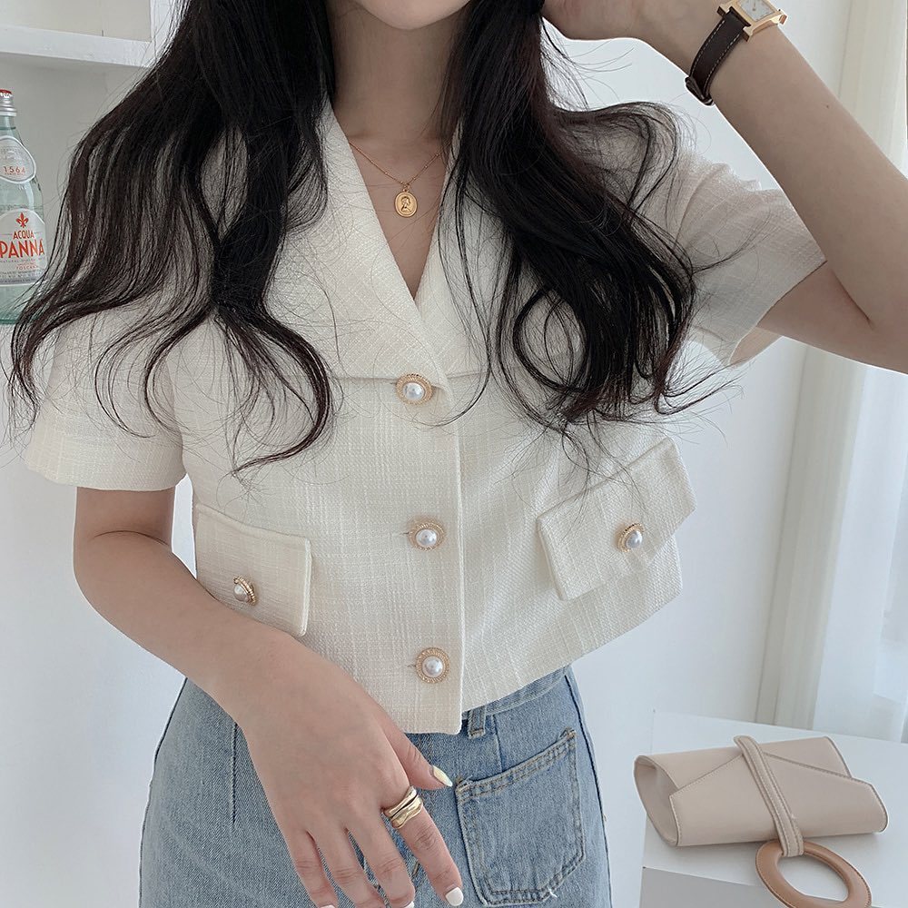 Temperament Small Fragrance Pearl Buckle Lapel Short Suit Jacket