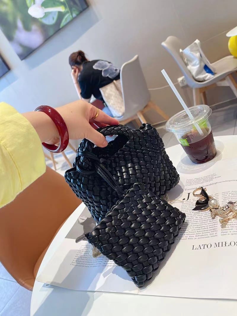 Premium Woven Handmade Mini Small Bag Tote Bucket Bag