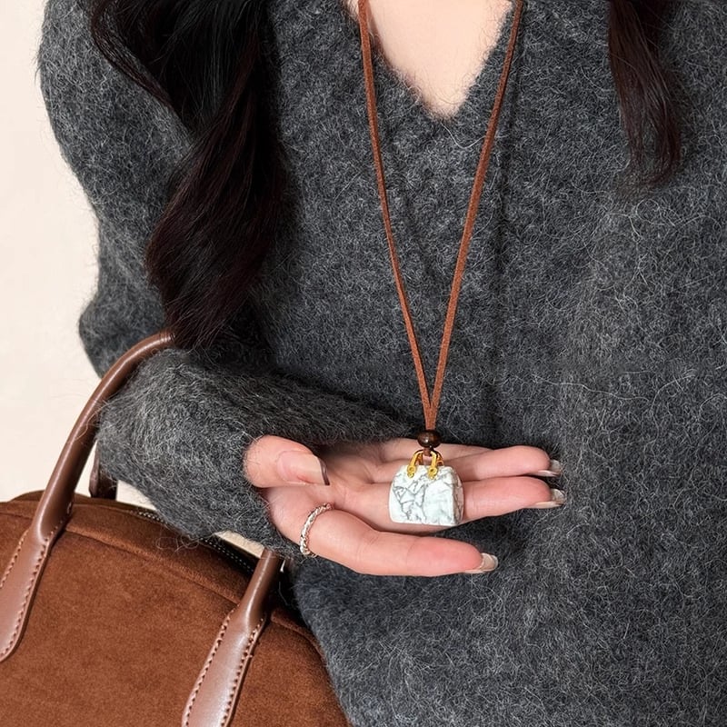 Korean velvet rope tiger eye stone bag necklace women's niche design high-end sweater chain autumn and winter long pendant accessories