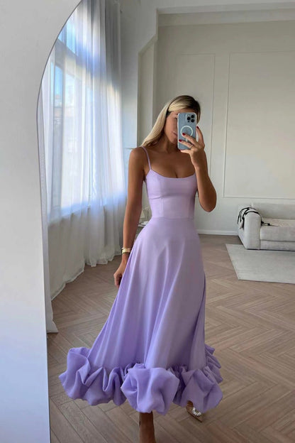 Women's A-line dress with A large halter strap and three-dimensional flowers